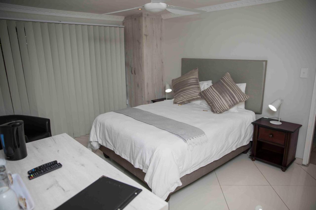 Palmwood Guesthouse Amanzimtoti Extérieur photo